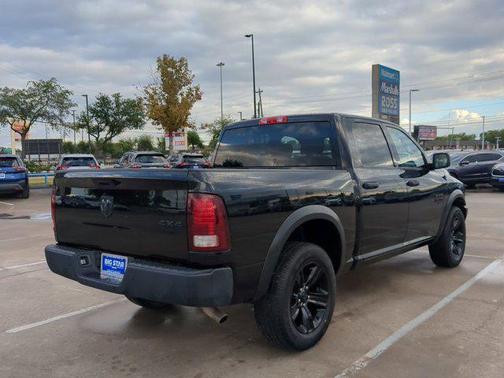 2024 RAM 1500 Classic Warlock Crew Cab 4x4 5'7' Box