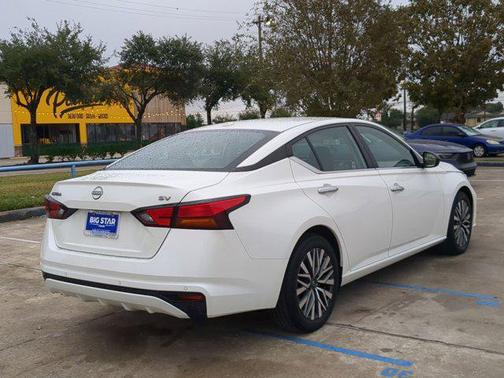 2024 Nissan Altima 2.5 SV