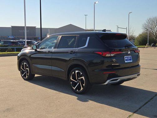 2024 Mitsubishi Outlander SE 2.5 2WD