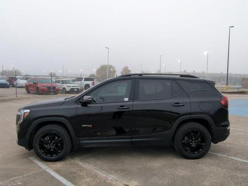 2023 GMC Terrain AWD AT4