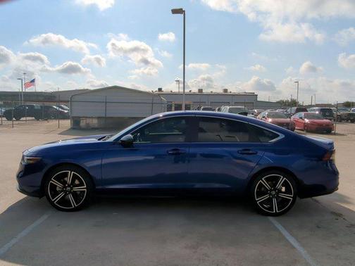 2024 Honda Accord Hybrid Base