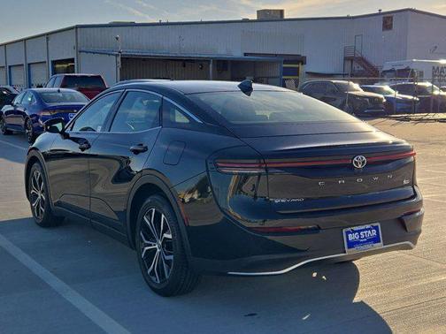 2025 Toyota Crown XLE