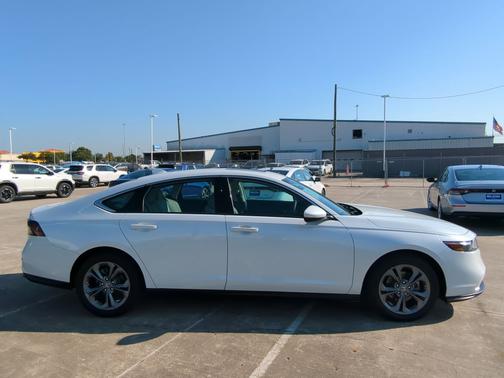 2024 Honda Accord 