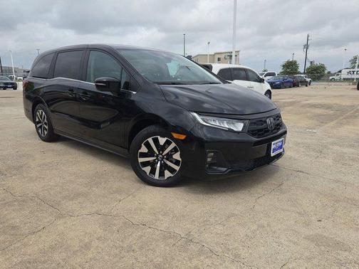 Crystal Black Pearl 2025 Honda Odyssey EX-L