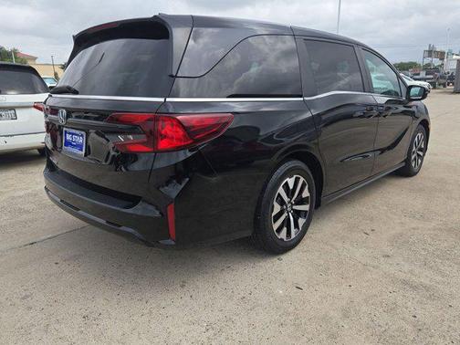 Crystal Black Pearl 2025 Honda Odyssey EX-L