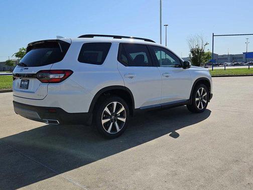 2025 Honda Pilot Elite
