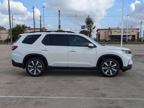 2025 Honda Pilot Elite