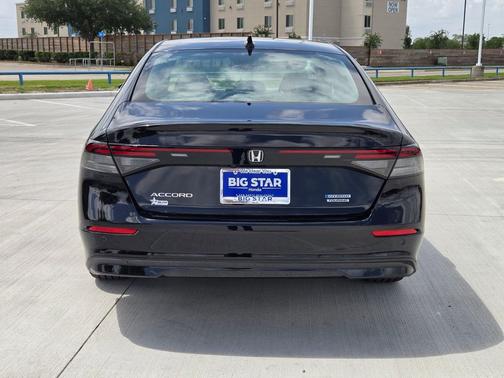 Crystal Black Pearl 2026 Honda Accord Hybrid Touring