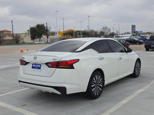 2024 Nissan Altima 2.5 SV