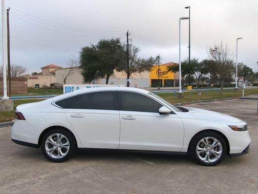 2024 Honda Accord LX 1.5T