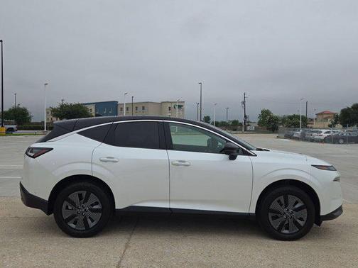 Everest White Pearl Tricoat/Super Black 2025 Nissan Murano SL