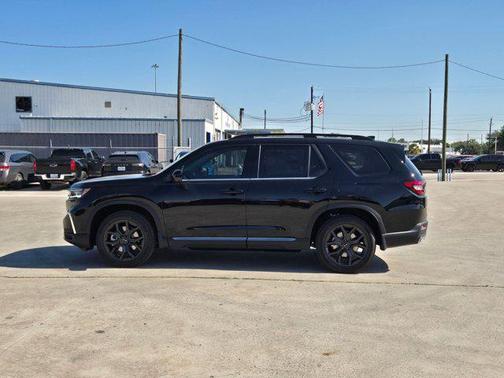 2025 Honda Pilot Touring 8-Passenger