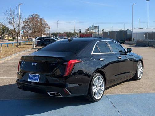 2025 Cadillac CT4 Premium Luxury