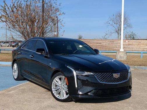 2025 Cadillac CT4 Premium Luxury