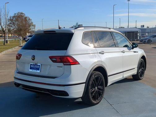 2022 Volkswagen Tiguan 2.0T SE R-Line Black 4MOTION