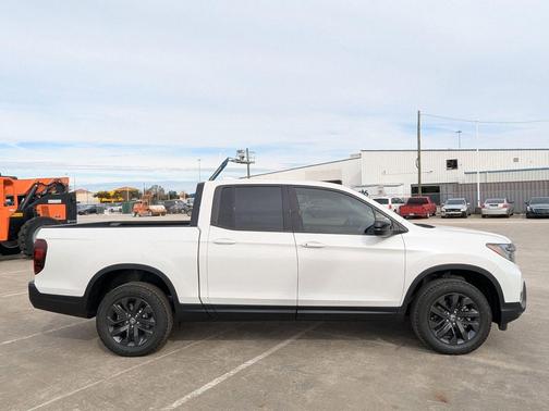 Platinum White Pearl 2026 Honda Ridgeline Sport
