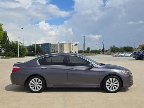 Gray 2015 Honda Accord EX-L