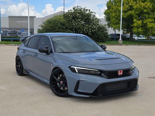 Sonic Gray Pearl 2024 Honda Civic Type R Manual