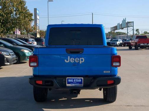 2022 Jeep Gladiator Overland