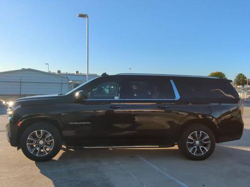 2021 Chevrolet Suburban LS