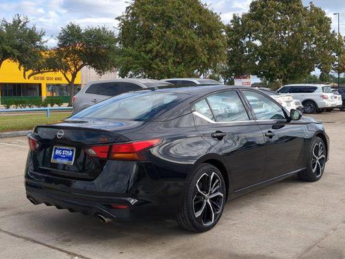2024 Nissan Altima SR FWD