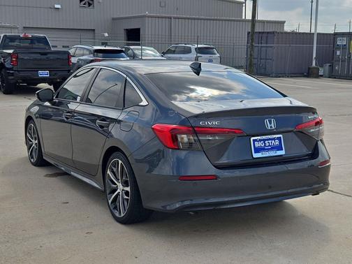 Gray 2022 Honda Civic Touring