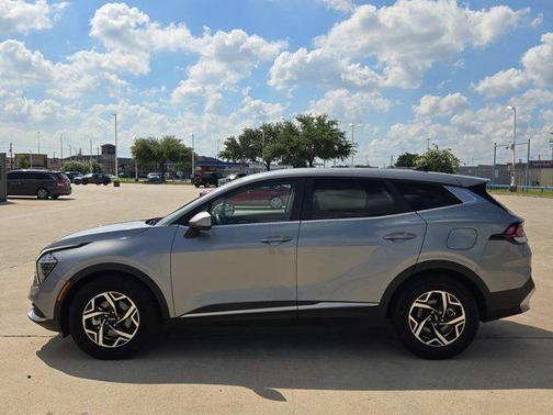 Steel Gray 2024 Kia Sportage LX