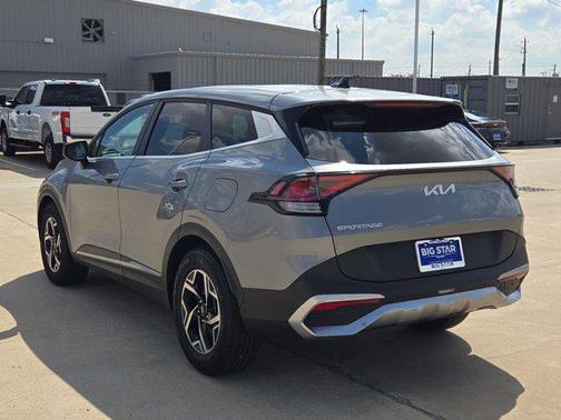 Steel Gray 2024 Kia Sportage LX