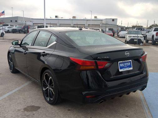 2024 Nissan Altima SR FWD