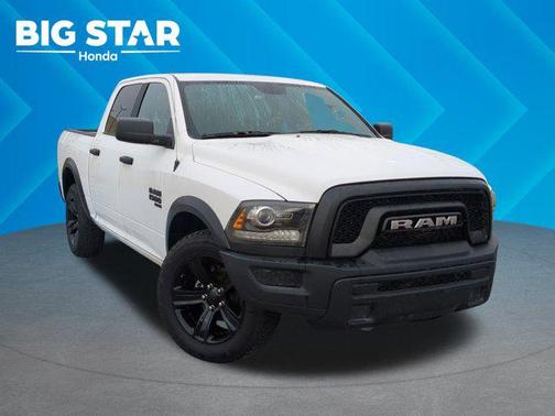 2024 RAM 1500 Classic Warlock Crew Cab 4x2 5'7' Box