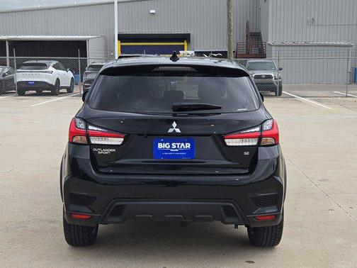 Labrador Black Pearl 2025 Mitsubishi Outlander Sport SE