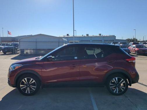 2019 Nissan Kicks SV