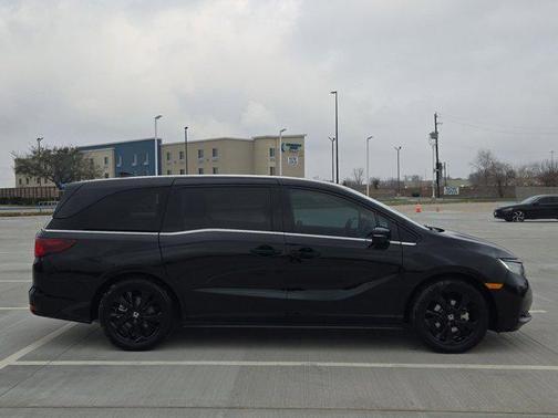 2024 Honda Odyssey Sport