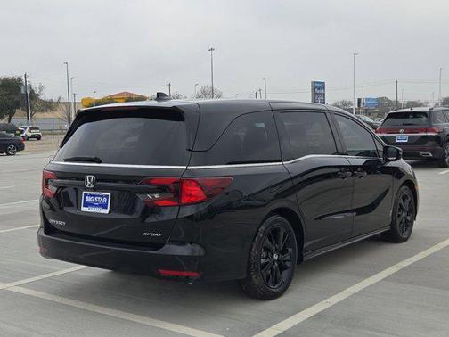2024 Honda Odyssey Sport