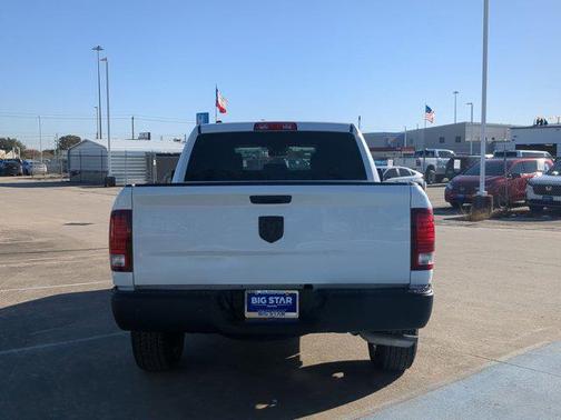 2024 RAM 1500 Classic Warlock Crew Cab 4x2 5'7' Box