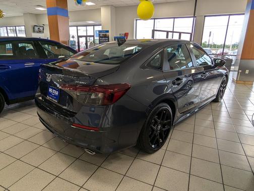 Meteorite Gray Metallic 2026 Honda Civic Sport