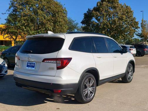 2022 Honda Pilot AWD Sport