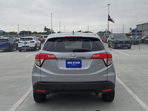 Modern Steel Metallic 2022 Honda HR-V LX