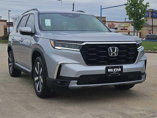 2025 Honda Pilot Touring 8-Passenger