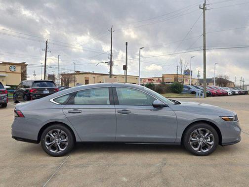 Urban Gray Pearl 2026 Honda Accord Hybrid EX-L