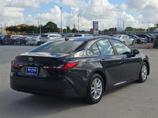 Underground 2025 Toyota Camry LE
