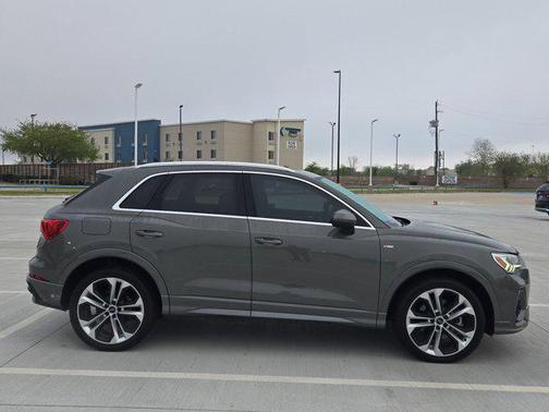 Chronos Gray Metallic 2020 Audi Q3 45 S line Premium Plus