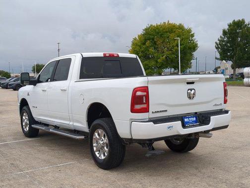 2024 RAM 2500 Laramie Crew Cab 4x4 6'4' Box