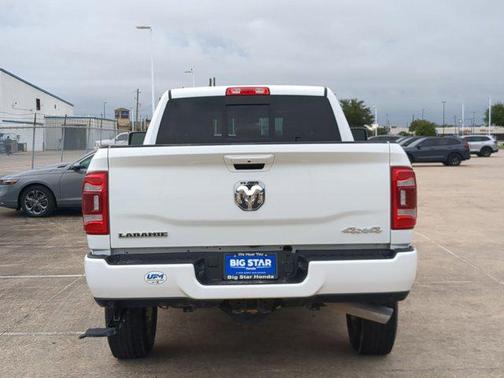 2024 RAM 2500 Laramie Crew Cab 4x4 6'4' Box