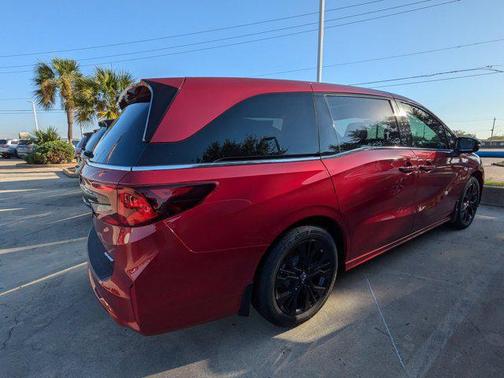Radiant Red Metallic II 2026 Honda Odyssey Sport-L