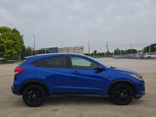 Aegean Blue Metallic 2021 Honda HR-V 2WD Sport