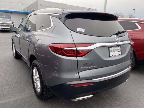 Photo 4 of 17 of 2020 Buick Enclave Essence