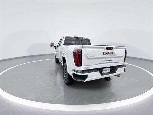 2025 GMC Sierra 2500 AT4