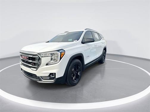 2024 GMC Terrain AT4