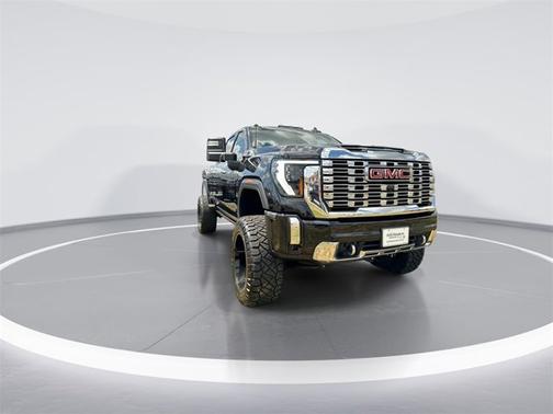 2024 GMC Sierra 2500 Denali